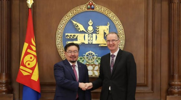 УИХ-ын дарга Г.Занданшатар ИБУИНХУ-аас Монгол Улсад суугаа Элчин сайд Филип Малоныг хүлээн авч уулзлаа