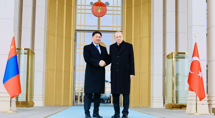 Монгол Улсын Ерөнхийлөгч У.Хүрэлсүхийг Ерөнхийлөгч Р.Т.Эрдоан албан ёсоор угтаж авлаа