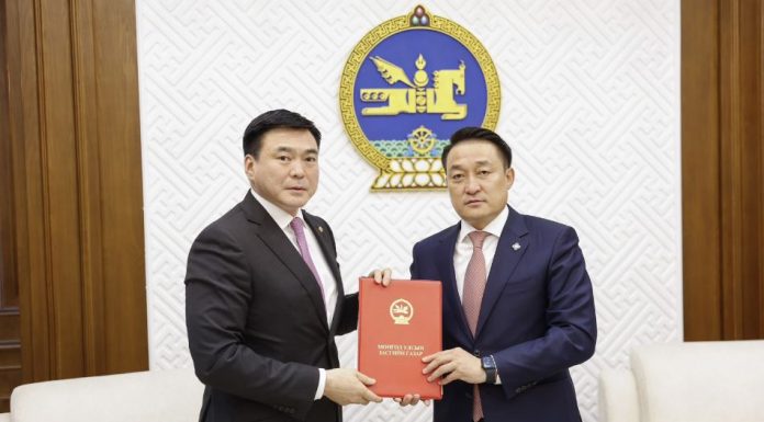 Стандартчилал, техникийн зохицуулалт, тохирлын үнэлгээний итгэмжлэлийн тухай хуулийн шинэчилсэн найруулгын төслийг өргөн мэдүүллээ