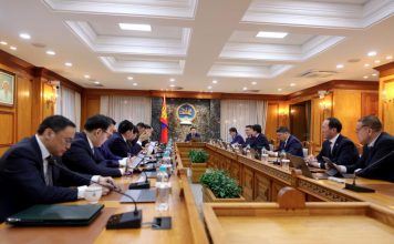 Төсвийн хөрөнгөөр шинэ жил, байгууллага болон салбарын ой тэмдэглэх зэрэг олон нийтийн арга хэмжээ зохион байгуулахгүй байхыг үүрэг болголоо