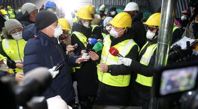 Гэр хорооллын 50 мянган өрхийг хийн түлшинд шилжүүлж, 32 мянган айлын стандартын шаардлага хангахгүй байгаа зуухыг шинэчилнэ