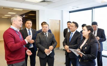 УИХ-ын дарга Д.Амарбаясгалан “Хиймэл дагуулын хэрэглээний хурдасгуур” инновацын төвийн үйл ажиллагаатай танилцлаа