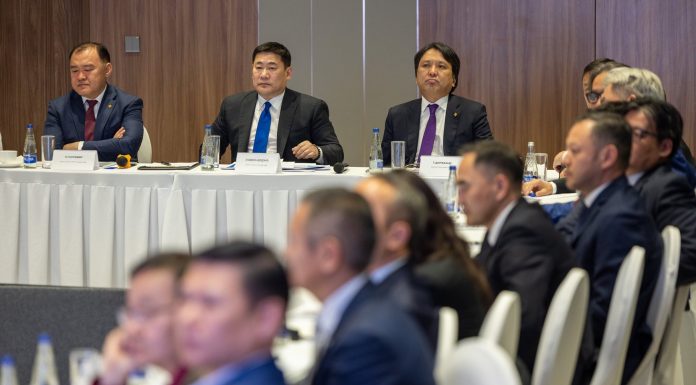 Ерөнхий сайд Л.Оюун-Эрдэнэ: Нийгэм, эдийн засагт өгөөжөө өгөх хувийн хэвшлийн төсөлд Засгийн газар дэмжлэг үзүүлнэ