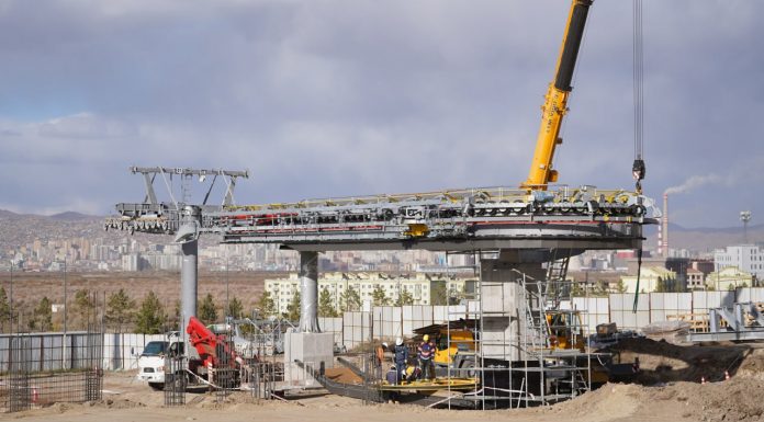 Дүүжин замын тээвэр төслийн Яармаг дахь буудлын эргэлтийн зам төмрийг суурилууллаа