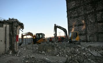 12-оос дээш давхар, орон сууцны дундах барилгыг аюулгүй буулгаж дууслаа